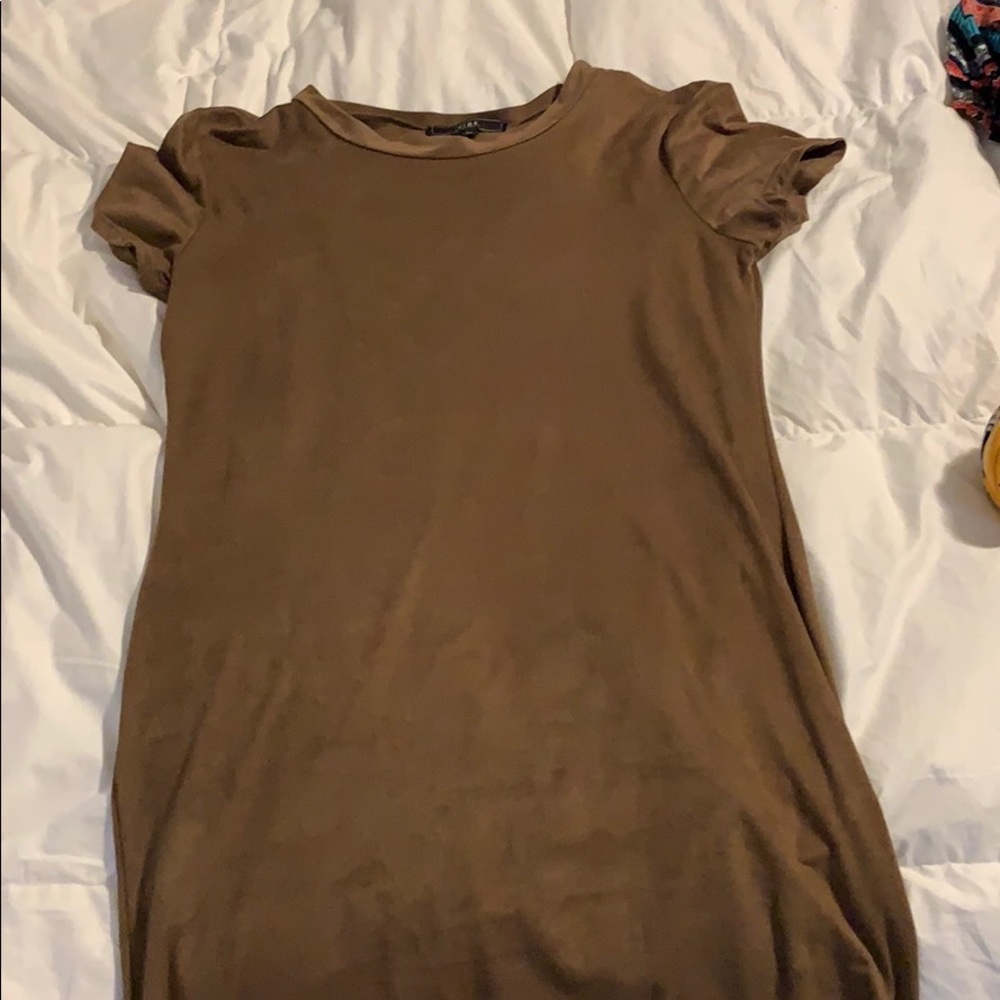 Velvet brown large dress